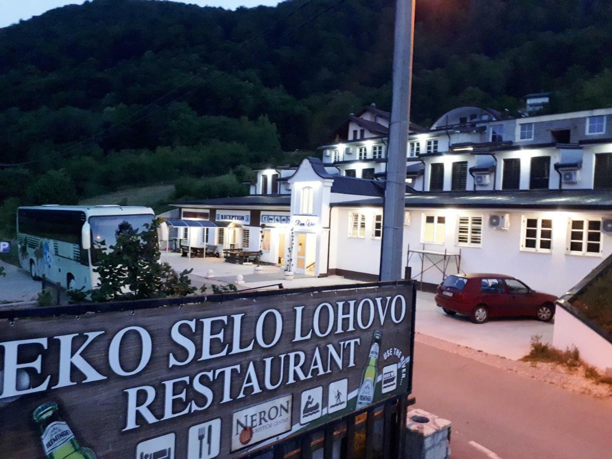 Rooms And Apartments Neron Bihac Lohovo Eksteriør billede